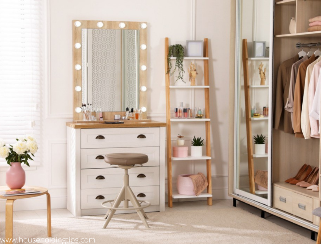 Small Dressing Room with Dressing Table
